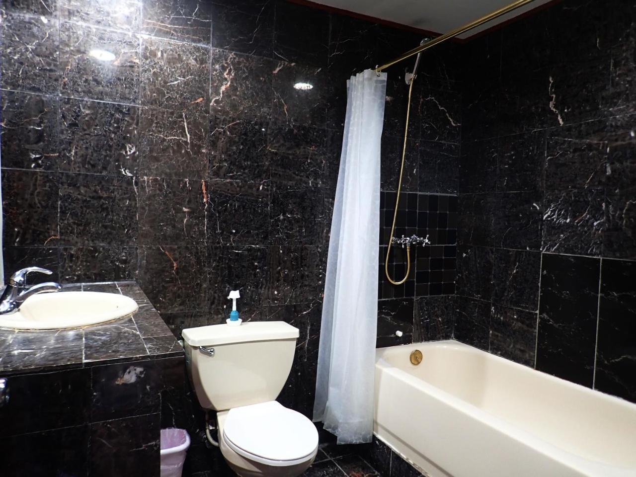 Blue Ocean View Hotel Корор Екстер'єр фото